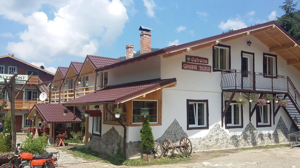 Cabana Groapa Seaca Петрошань Екстер'єр фото